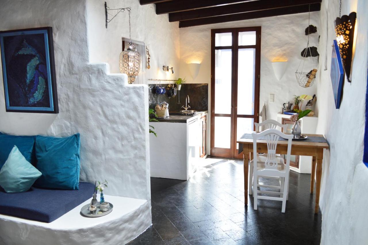 Stylish Getaway With Secluded Patio In Lava Finca Uga Dış mekan fotoğraf